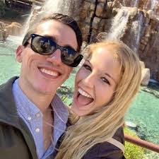 Lisa Bertucci's Instagram, Twitter & Facebook