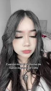 Emma Loza's Instagram, Twitter & Facebook