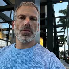 Reel by William Matias Mata (@mr_brightside_of_life) · February 24, 2023