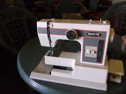 In 1858, at the age of 22 the founder of the company, thomas. White Portable Sewing Machine Model 1488