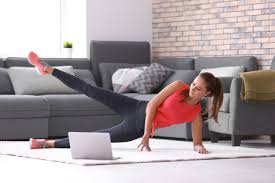 Hier finden sie fitnessübungen, mit denen sie nicht nur bauch, beine, po in bestform bringen. Home Workout Statt Fitnessstudio M94 5