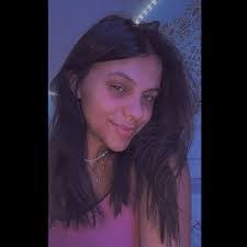 Mandi Stephens's Instagram, Twitter & Facebook