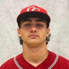 Travis Hogan's Instagram, Twitter & Facebook