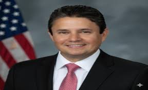 ALPFA CEO Damian Rivera: Latino leader committed to making a positive  impact in the world