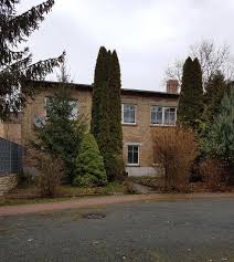 Auch über aktuelle angebote an pachtgrundstücken können sie sich informieren. 2 Zimmer Wohnung Zu Vermieten Parkstrasse 9 39418 Stassfurt Stassfurt Mapio Net