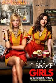 Смотрите новые серии онлайн на сайте univertv. Postery 2 Broke Girls Dve Devicy Na Meli Serialy Fotografii Devushek
