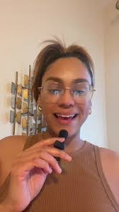 Aileen Capellan's Instagram, Twitter & Facebook