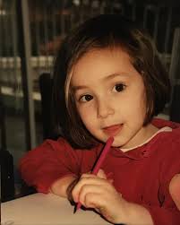 Lili Gomond (@lili_gomond) • Instagram photos and videos