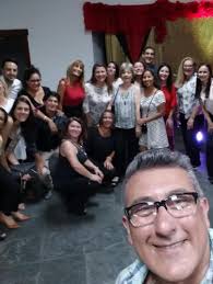 Hoy, desde la Escuela Verde, despedimos con profundo dolor a Silvia Barrera,  nuestra querida secretaria. Silvia fue mucho más que una trabajadora  incansable: fue compañía, escucha y calidez en cada día compartido.