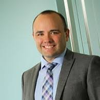 Eric Tischer's Instagram, Twitter & Facebook