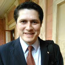 Presidencia: asume director de informaciones