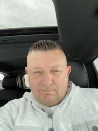 Bowtie Barber Club, 13 E High St, Oxford, OH 45056, US