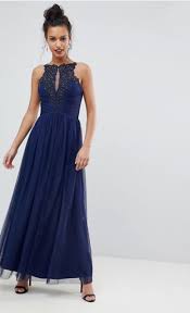 Asos cerimonia offre una linea moderna di vestiti affinché tutte le invitate possano apparire impeccabilmente eleganti nel giorno del matrimonio. Abiti Da Cerimonia Vestiti A Poco Prezzo E Cosa Indossare Ai Matrimoni