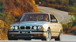 15 jan 2011, ok, the old website is back, i tried switching to a wiki website but i didn't receive very good feedbacks so i will be cleaning up the dust on the old website and i will. Bmw Classic Highlights E34 M5 Bimmerlife