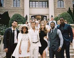 Intrigen, liebe, hass und schulterpolster prägten die erfolgsserie. New Dynasty Tv Series In Germany Denver Clan Elizabeth Gillies Der Denver Clan Filme