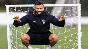 This item is tots rachid ghezzal, a rw from algeria, playing for beşiktaş in turkey süper lig (1). Rachid Ghezzal I Compare The Atmosphere In Besiktas With Lyon
