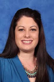 Courtney Hutton's Instagram, Twitter & Facebook