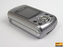Panasonic X500: fotomobil s osobností ...