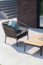 Modernes Design Und Gemutliche Sitzkissen Der Outdoor Sessel Clavo Macht Sich Auf Jeder Terrasse Gut Die Serie Clavo Bringt Lounge Feeling I Gartenmobel Design