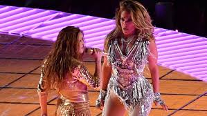 The colombian superstar, 43, wore three different looks during the halftime show, during which she sang hits like hips don't lie and she wolf ⁠— and even briefly played the drums. Super Bowl 2020 Halftime Show Performers Who Will Take Miami Stage
