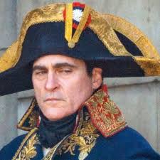 Ridley Scott onthult eerste beelden van Joaquin Phoenix in 'Napoleon'