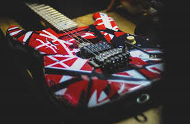Eddie Van Halen S Guitar Returned To Hard Rock Cafe After Found On River Walk Sa Sound Fender stratocaster frankenstrat hard rock van halen rock music, guitar transparent background png clipart. guitar returned to hard rock cafe