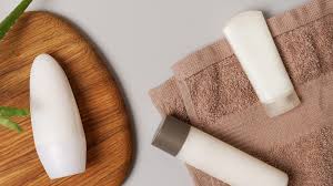 Solve Under-Breast Body Odor With This Quick Fix - Woman's World