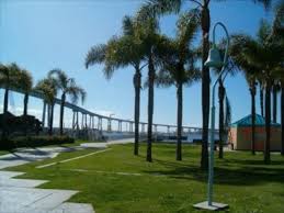 Cesar chavez memoria plaza is een uitstekende plek om te bezoeken en breng uw picknickmand met u. El Camino Real Bell At Cesar Chavez Park San Diego Californian Bells Of El Camino Real On Waymarking Com