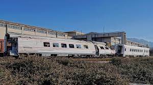 According to the driver, snow and ice flew off the gray suv in front of him, smashing his windshield. List Of Rail Accidents 2000 2009 Wikiwand