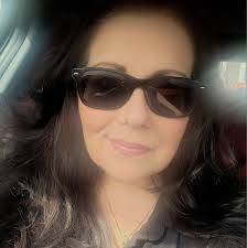 Is it still safe to have a bird feeder in Connecticut?