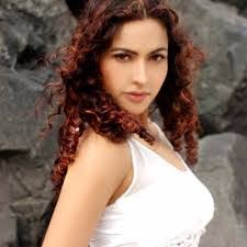 Angela Dobson's Instagram, Twitter & Facebook