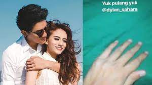 Pihak manajemen mengatakan, jenazah dylan sahara, ditemukan di rs pada senin (24/12). Jenazah Dylan Sahara Istri Ifan Seventeen Dikenali Dari Baju Bekas Luka Dan Kutek Putih