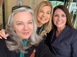 Wendy Spear's Instagram, Twitter & Facebook