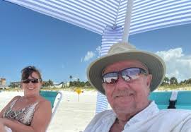 Costway 6.6 x 6.6 Feet Foldable Waterproof Beach Tent