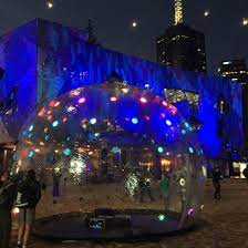 A Bible Of Hi Tech Lights Federation Square Pictures Tech Lighting Glorious