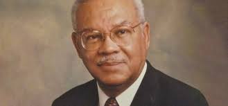 Thad Cochran Marine Aquaculture Research Center (TCMAC)