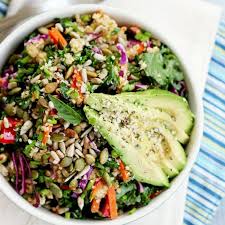 In general, food takes 24 to 72 hours to move through your digestive tract. How To Feel Full After Eating A Salad