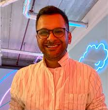 Anish Dhingra's Instagram, Twitter & Facebook