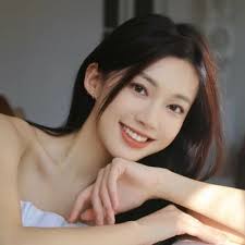 lady💗noel 🤍 (@be_hiding07)