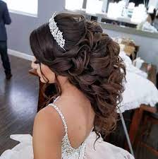 Maybe you would like to learn more about one of these? Wedding Hairstyles With Tiara To Walk The Aisle Looking Like A Princess