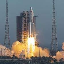 As the rocket is moving at an average speed of seven kilometers per second, it's very difficult to predict where it might hit. Vtj928abisviwm