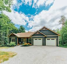 Our homes are based on a modular system of design that makes them infinitely adaptable in style, layout and size. Post And Beam Linwood Homes
