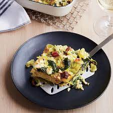 Custardy Baked Orzo With Spinach Bacon And Feta Recipes Greek Breakfast Recipes Baked Pasta Dishes