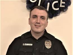 Officer diffuses situation with kindness