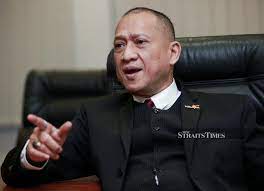 Siapa yang tidak kenal tan sri rafidah aziz. Nazri Government Has Collapsed