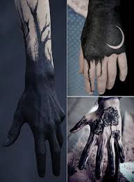 Solid Black Tattoo 100 Inspiraciones Para Los Atrevidos Tatuajes Negros Atrevidos Black Decoracion Dec Black Art Tattoo Solid Black Tattoo Black Tattoos