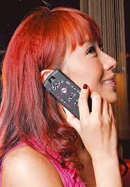 Mũi Dương Di dài như Pinochio