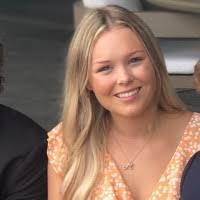 Karen Biggins's Instagram, Twitter & Facebook