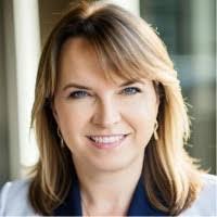 Tina Angus's Instagram, Twitter & Facebook