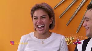 Rupanya sebelum kabar ferry irawan sakit ramai, melaney ricardo sempat berjumpa dengan sang aktor. Romantis Banget Ferry Irawan Dan Istri Best Moment Nih Kita Kepo 20 3 20 Youtube
